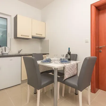 Apartmani Stella Maris Makarska Exterior photo